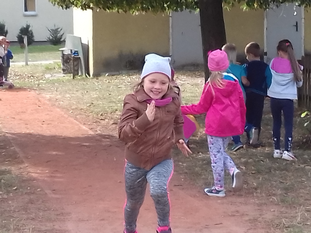 Zaj�cia ruchowe w klasie zero