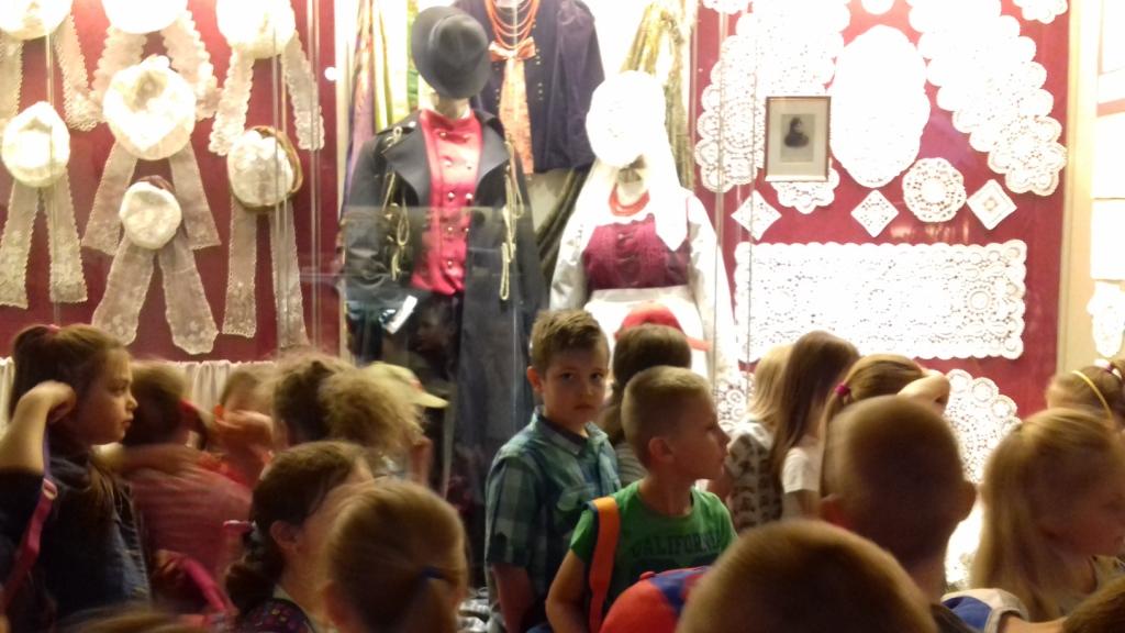 Wycieczka do Muzeum Regionalnego uczni�w  zer�wki 2017
