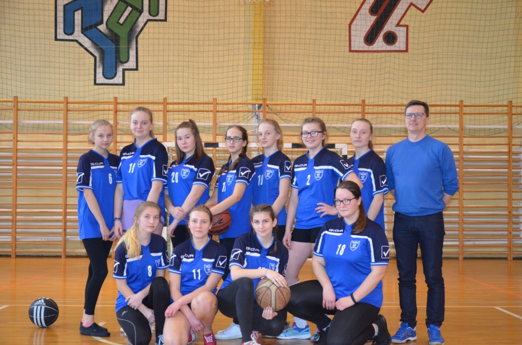 Mistrzostwa powiatu jaroci�skiego w pi�ce koszykowej dziewcz�t 2018
