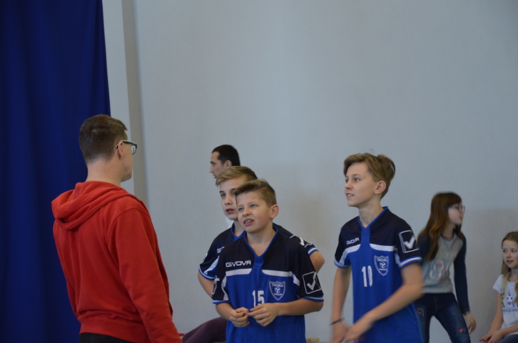 Mistrzostwa Powiatu Jaroci�skiego w pi�ce siatkowej dziewcz�t i ch�opc�w szk� podstawowych 2018