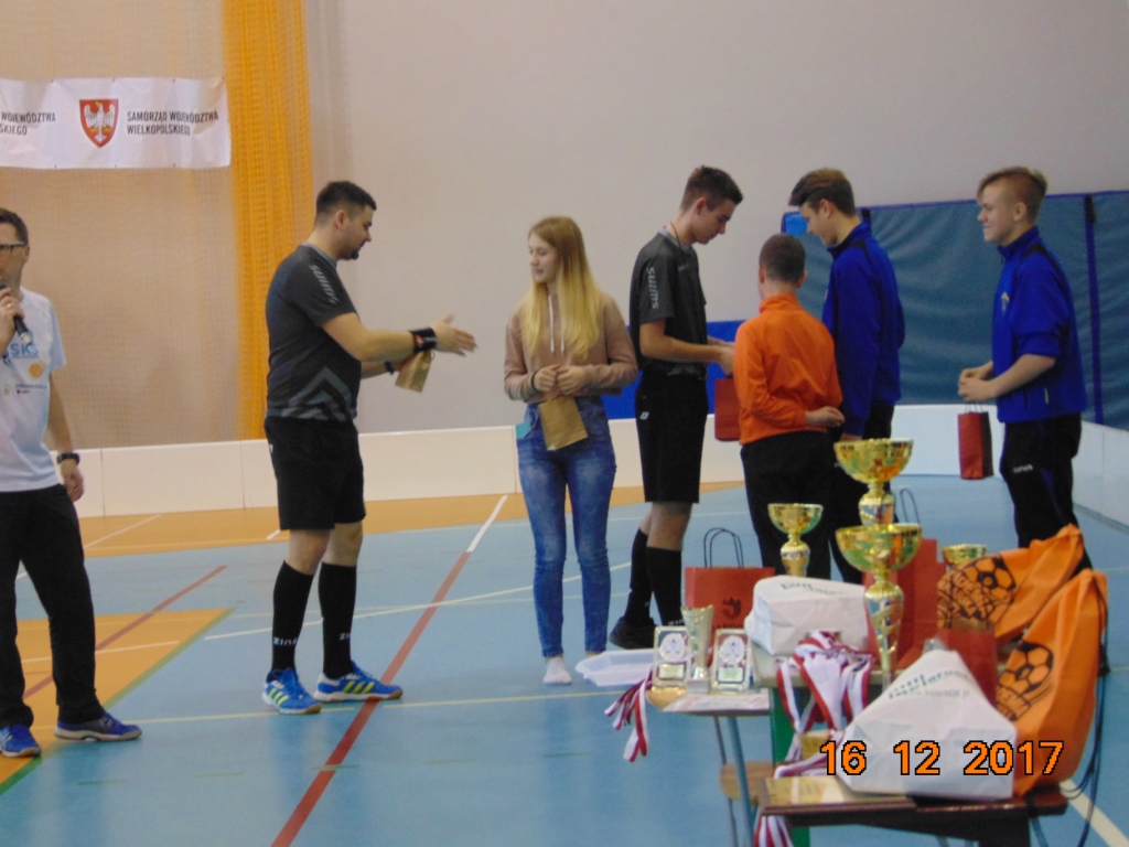 Fina� Wojew�dzki Igrzysk Dzieci w Unihokeju ch�opc�w 2017