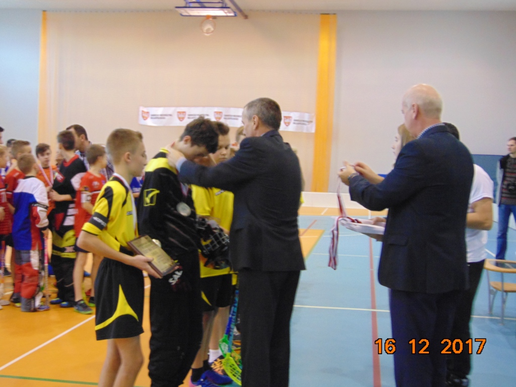 Fina� Wojew�dzki Igrzysk Dzieci w Unihokeju ch�opc�w 2017