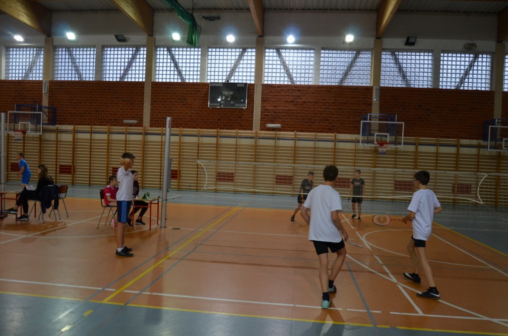 Mistrzostwa powiatu w badmintonie 2019